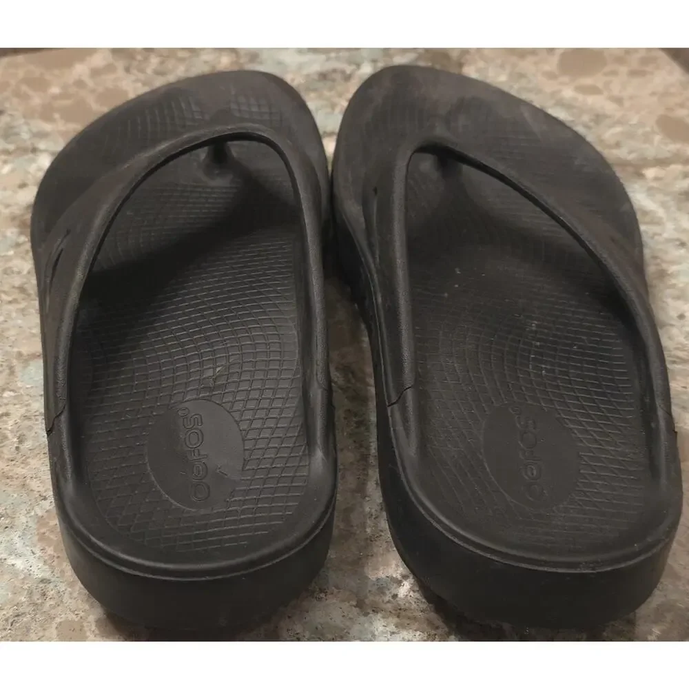OOFOS OOriginal Unisex M8 W10 Sandals Thong Black Comfort Recovery Flip Flops